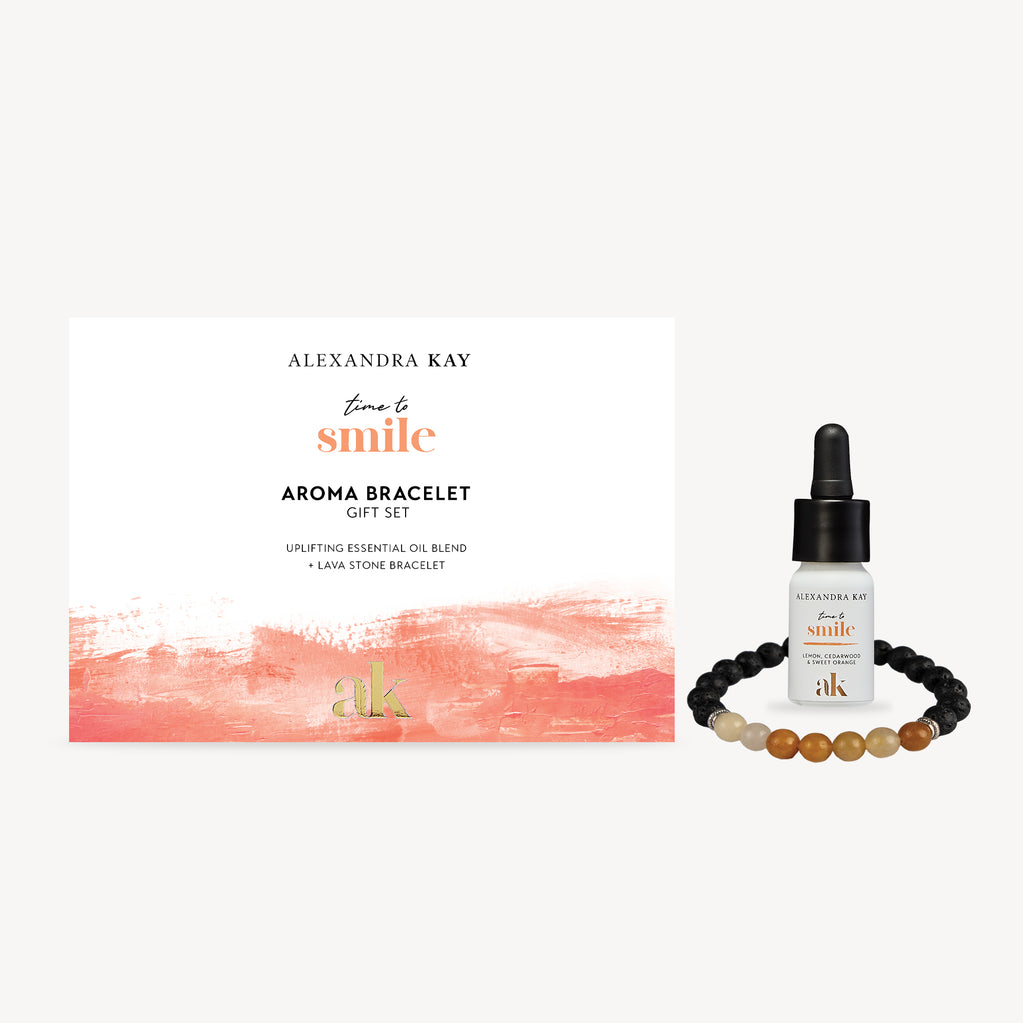 Alexandra Kay Time to Smile Aroma Bracelet Gift Set
